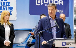 Goran Knezevic, ministar privrede, otvori Salon automobila